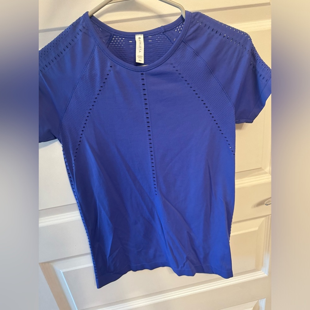Athleta Foothill Tee - Size Small